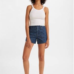 Levi's® Wellthread® '80s
Mom Women's Shorts